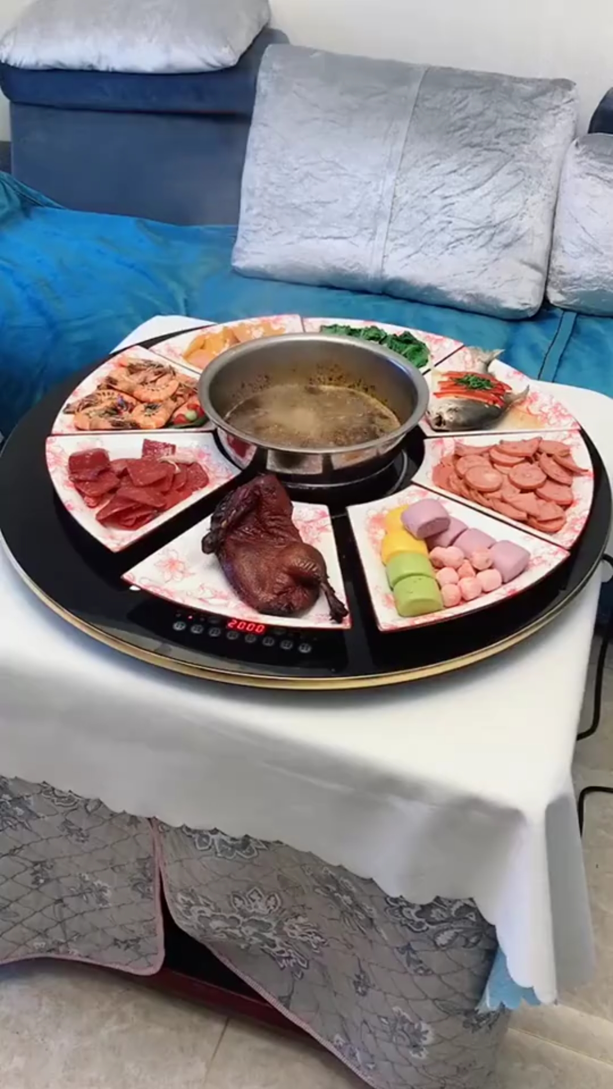 饭菜保温板
