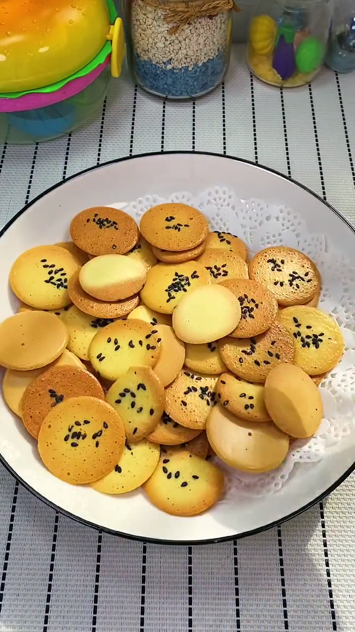蛋黄饼干的做法 