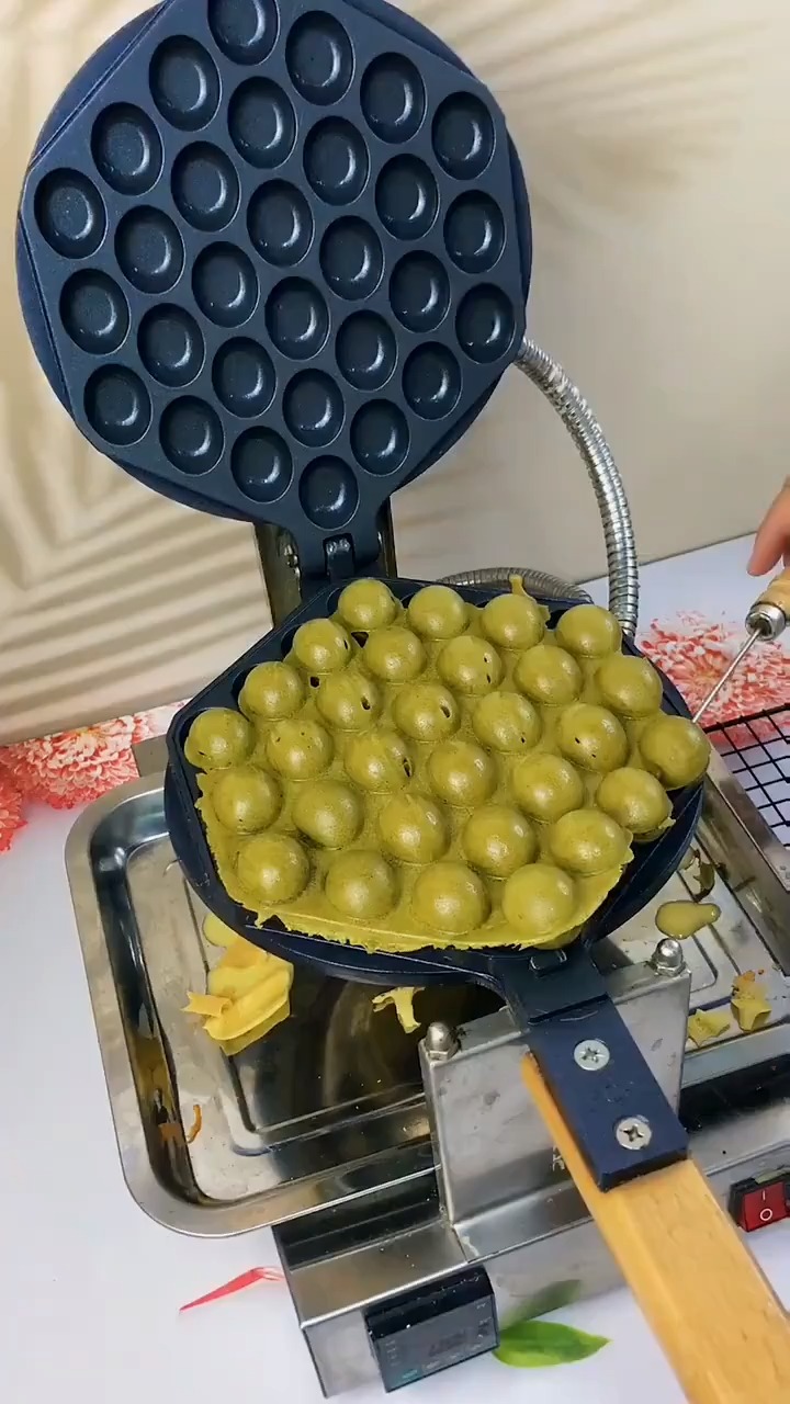 抹茶味鸡蛋仔,清新香脆口感,神仙颜值