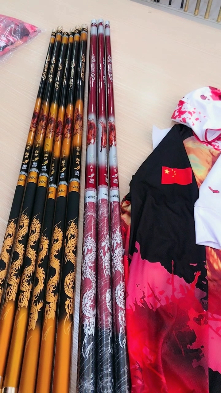 魔兽锚神、 天尊大物杆3.6到10米尺寸,平地起30斤,保钓200斤大物