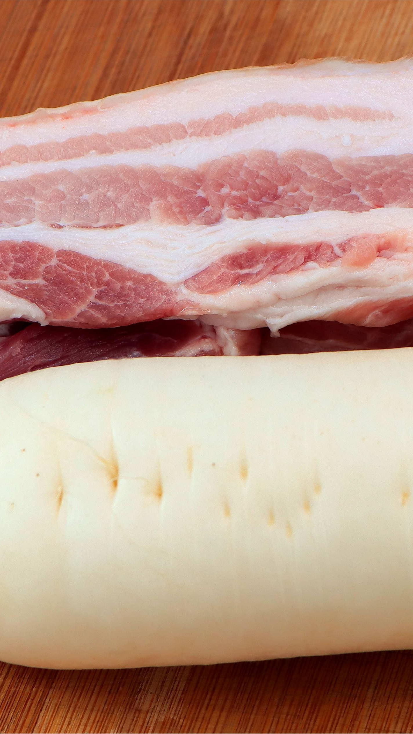 #我要上热门#白萝卜加五花肉,过年我家必做的压轴菜,营养好吃寓意好,真解馋