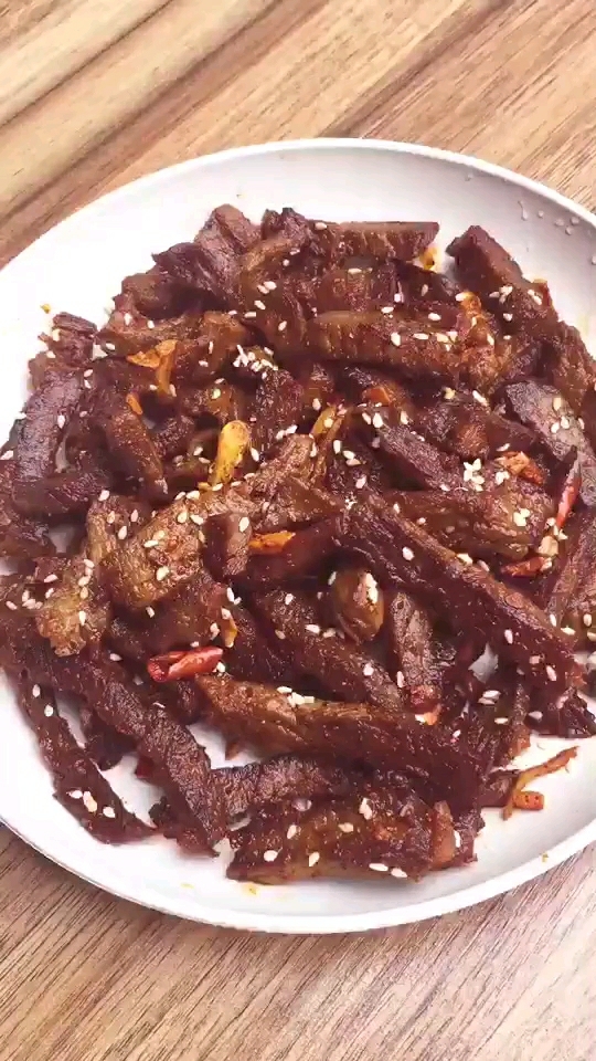 简单好吃牛肉干做法,自己在家也能做