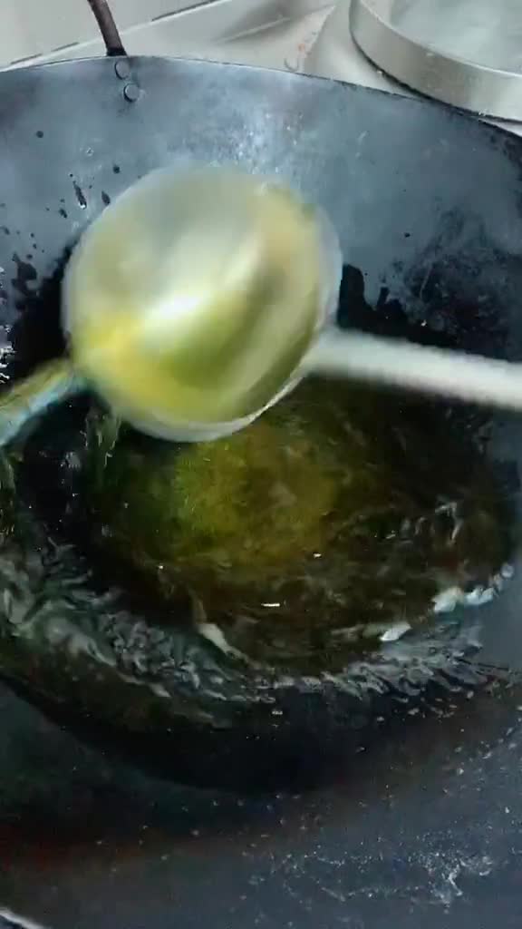 青椒焖水鱼家常制作方法一道你喜欢的下饭菜刘大勺下饭菜