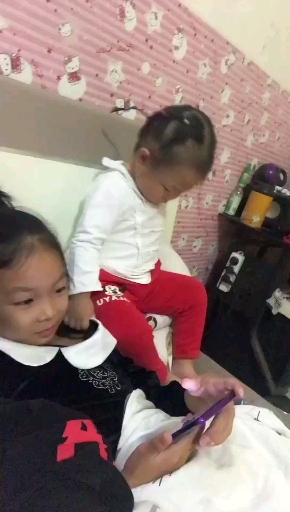 小鸡啄米