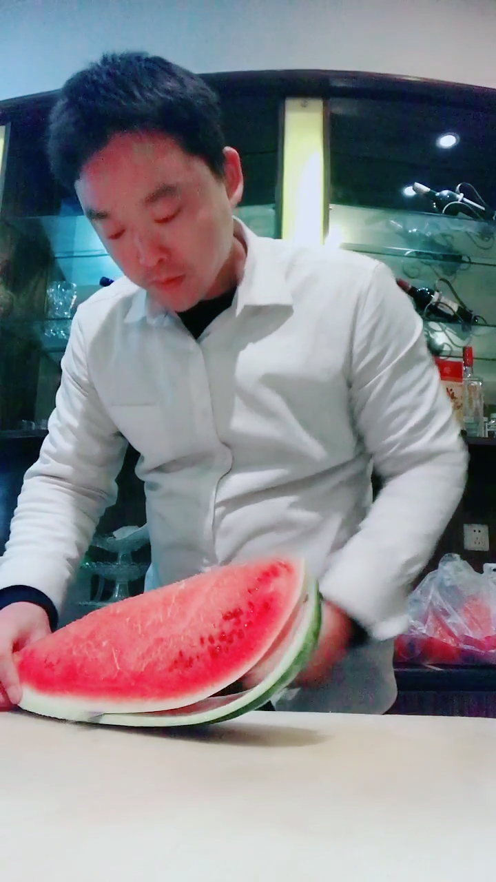 西瓜简单摆盘