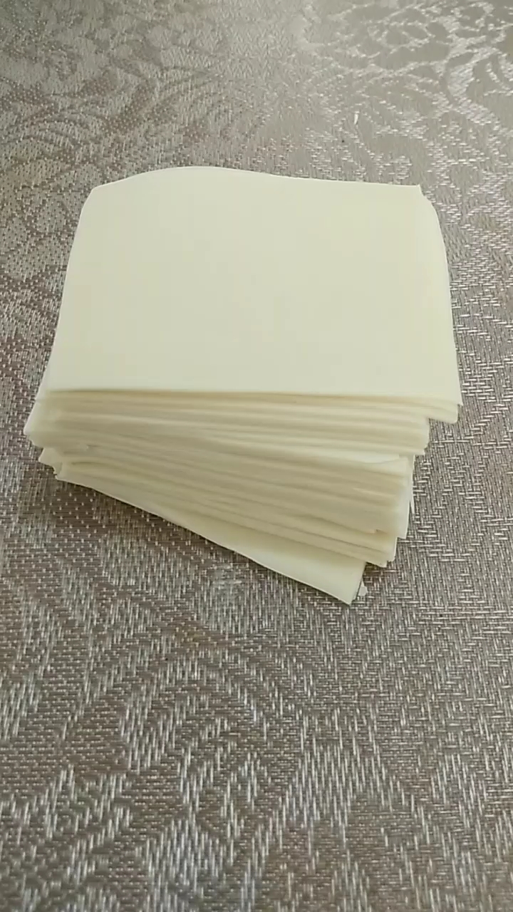 馄饨皮做法