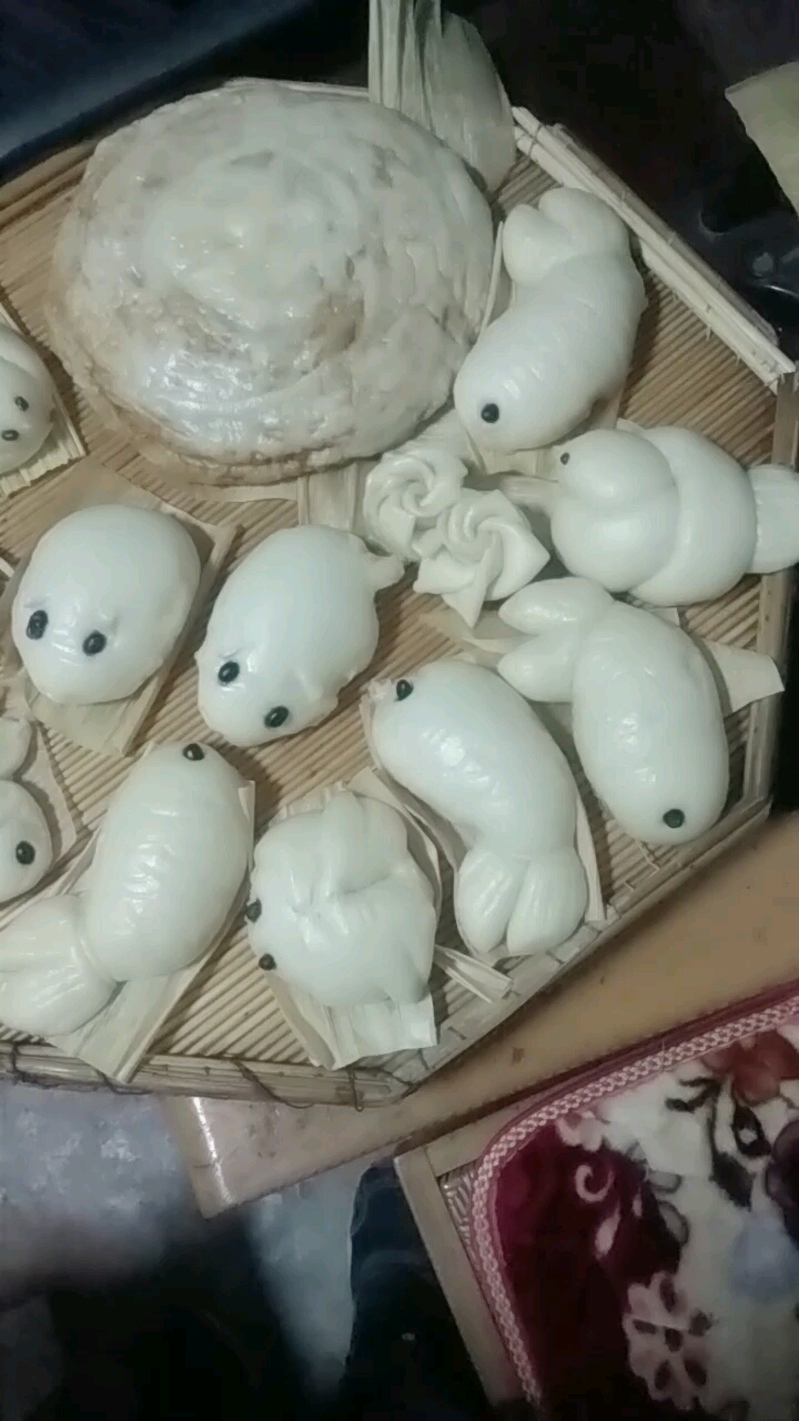 蒸的小动物馒头