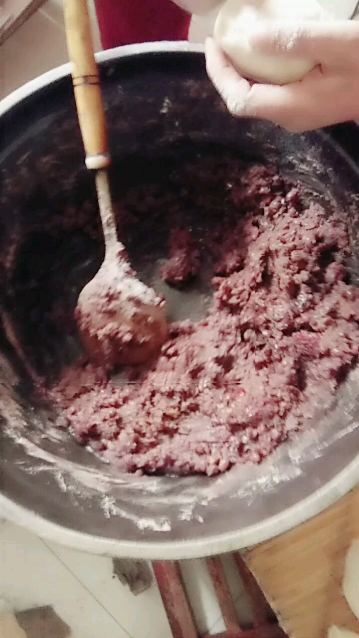 豆沙馅包子
