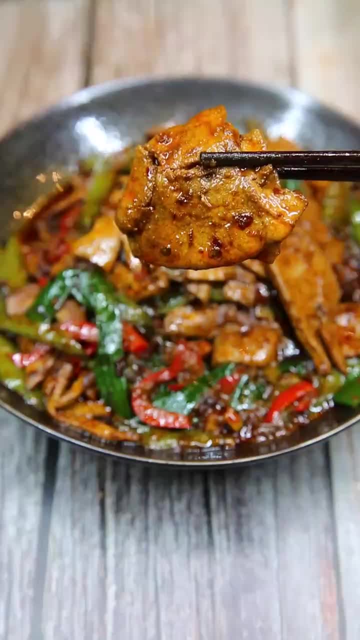 老干妈炒猪肝,好吃又下饭
