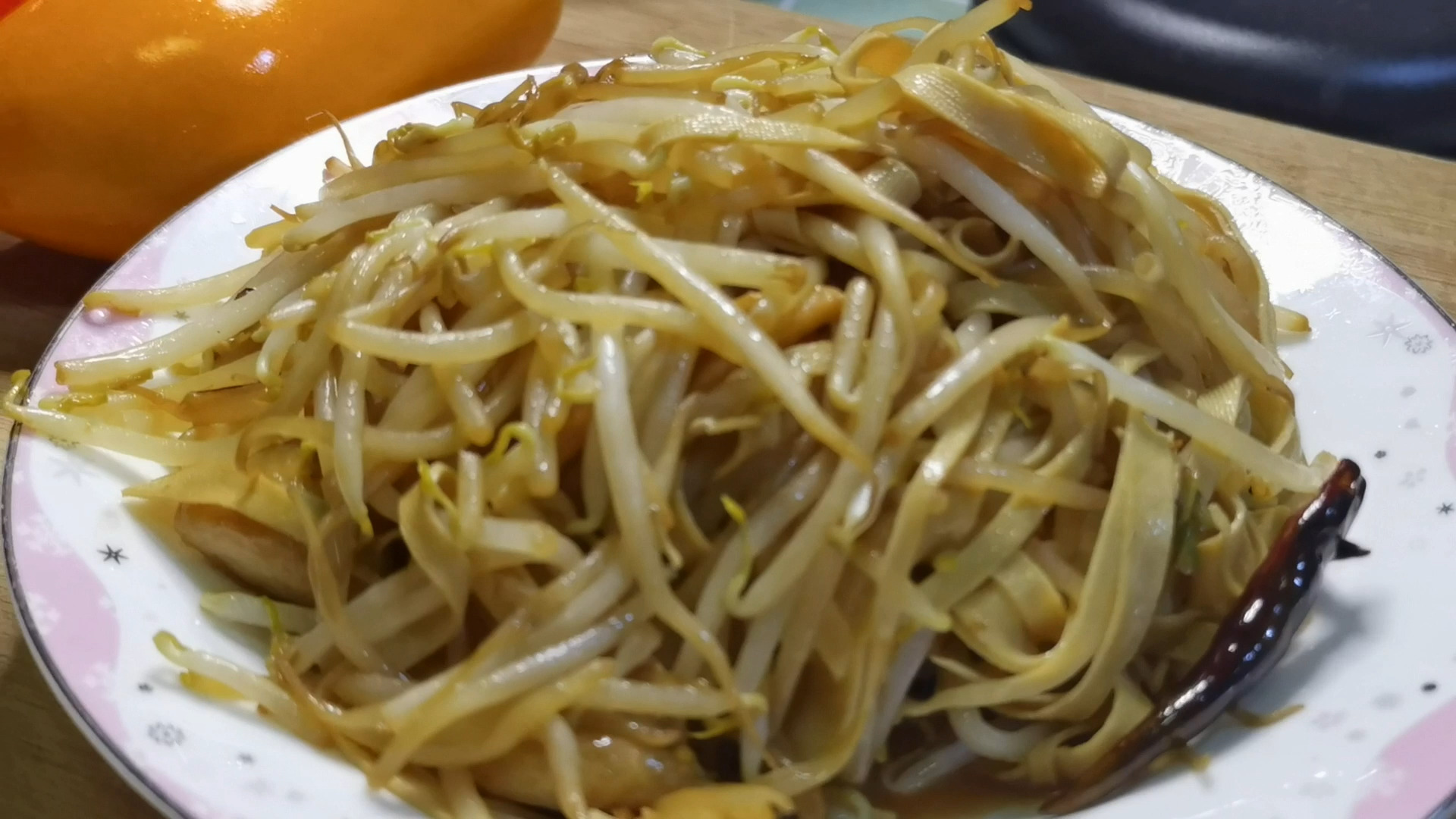 #家常菜#家常小炒笨豆芽