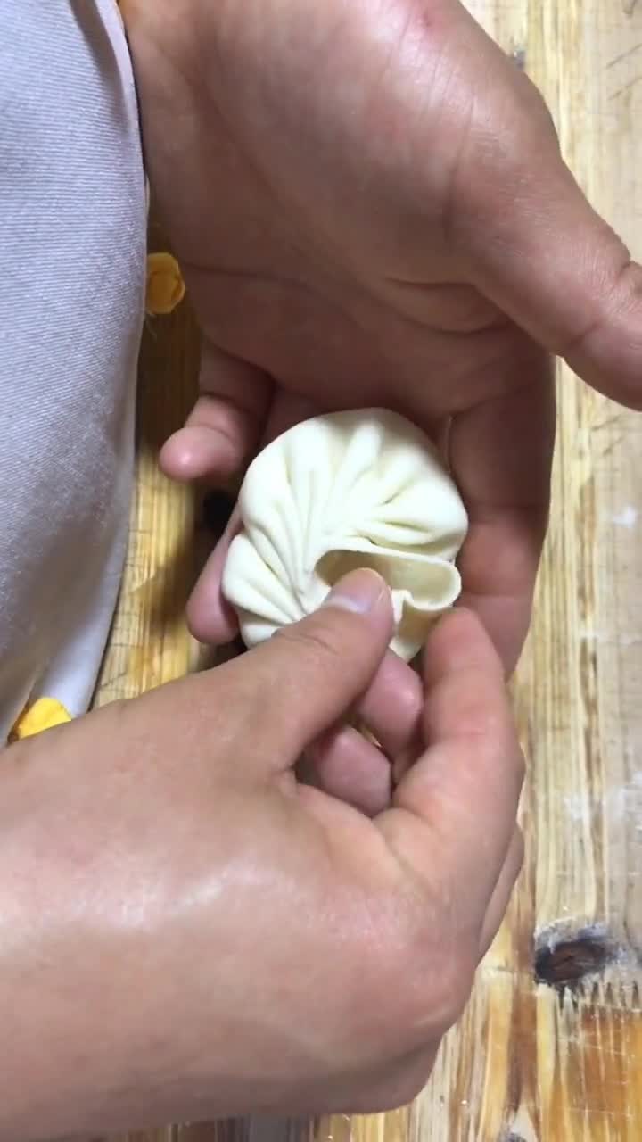 你们要的包包子手法教程进来看视频