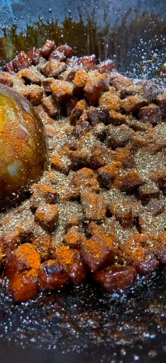 怪味松板肉