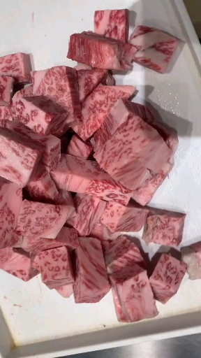 和牛,牛肉粒