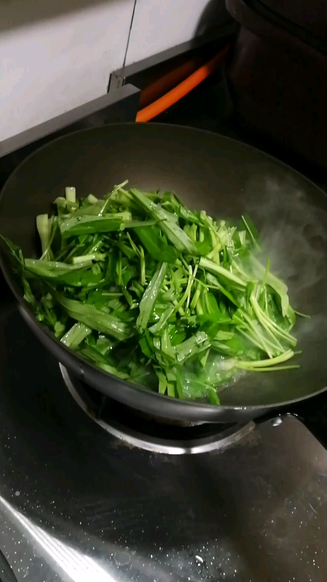 清炒空心菜