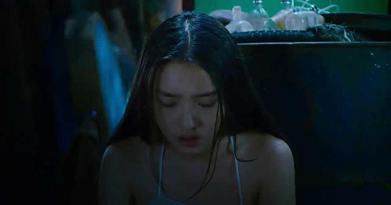 小美人鱼为了救心爱的人脱险,竟然砍断了青梅竹马八哥的触角!