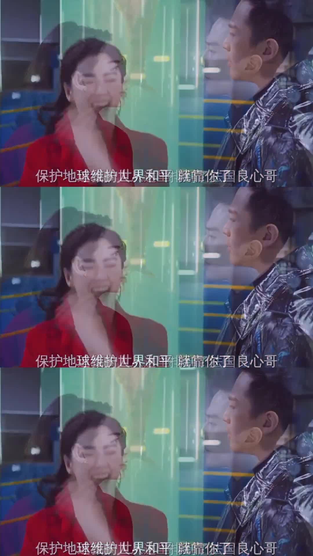 美人鱼里的张雨绮真的好出彩,她一出场我就在想,为啥女主不是她