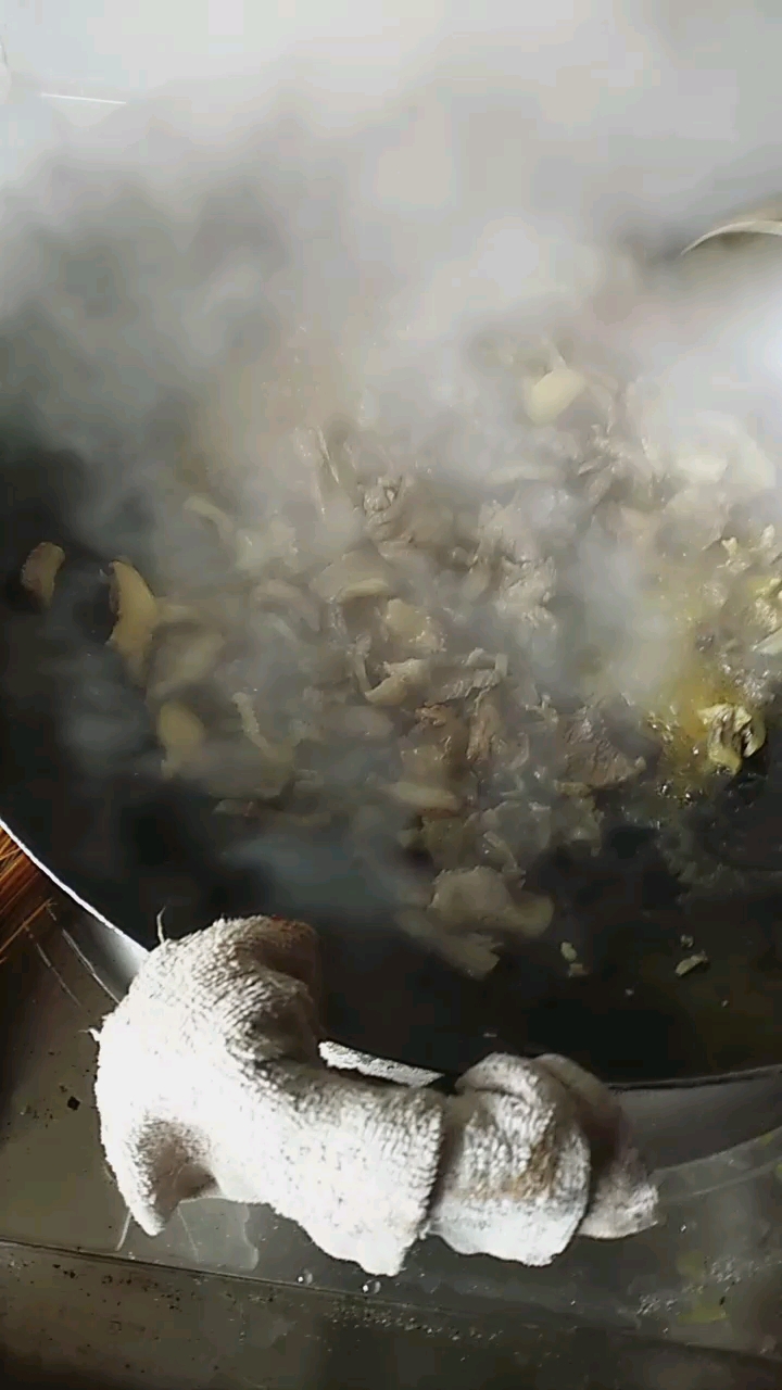 #欢喜闹元宵#酒店就是这样做大片牛肉火锅的