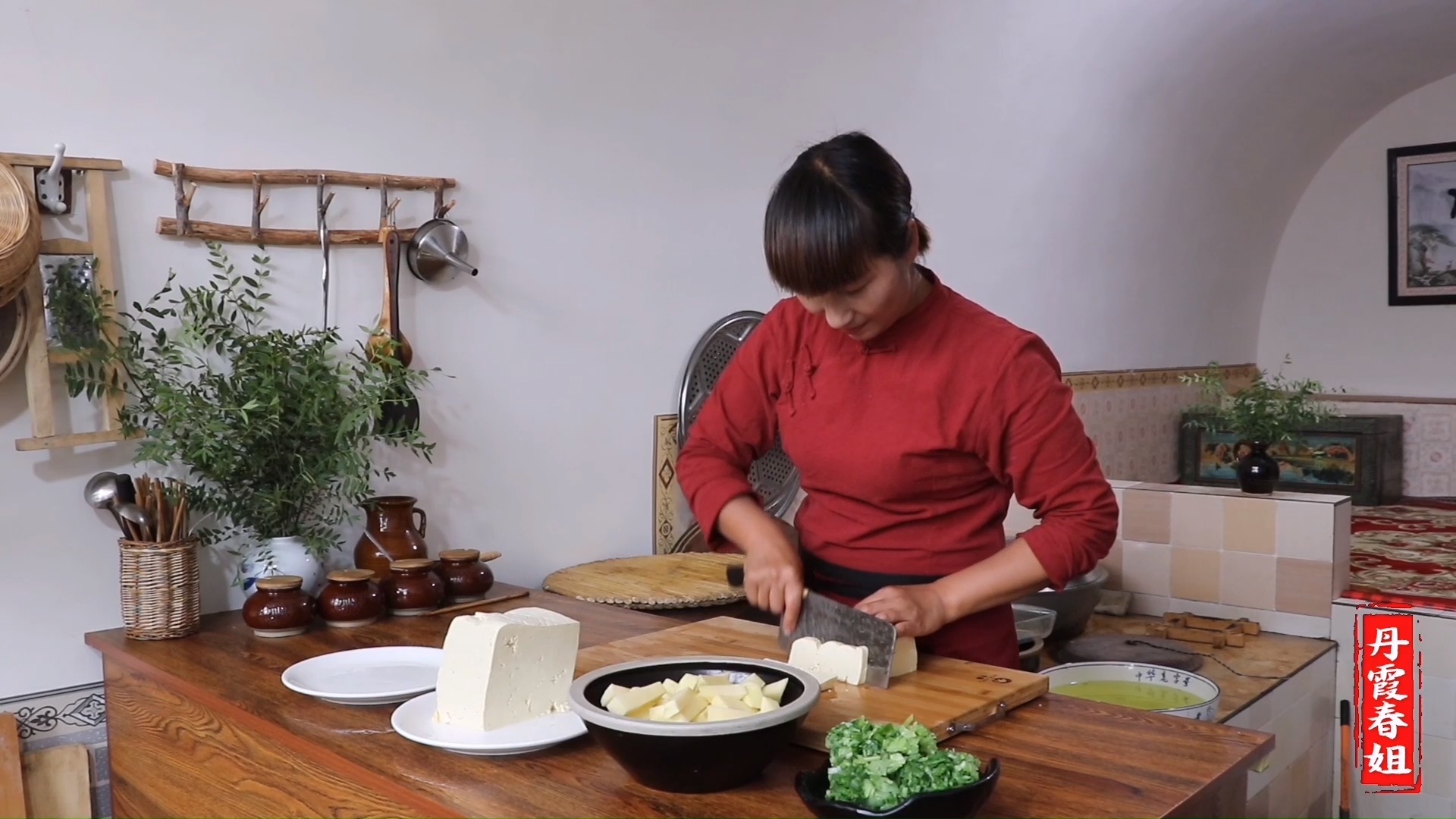 #美食#春姐做小白菜烩豆腐,有粉丝说磊哥油嘴滑舌,吃饭时都感觉好委屈(下)