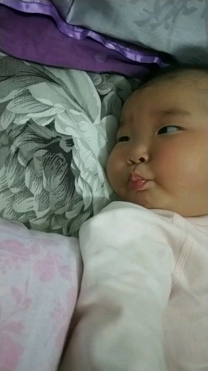 小鱼吹泡泡