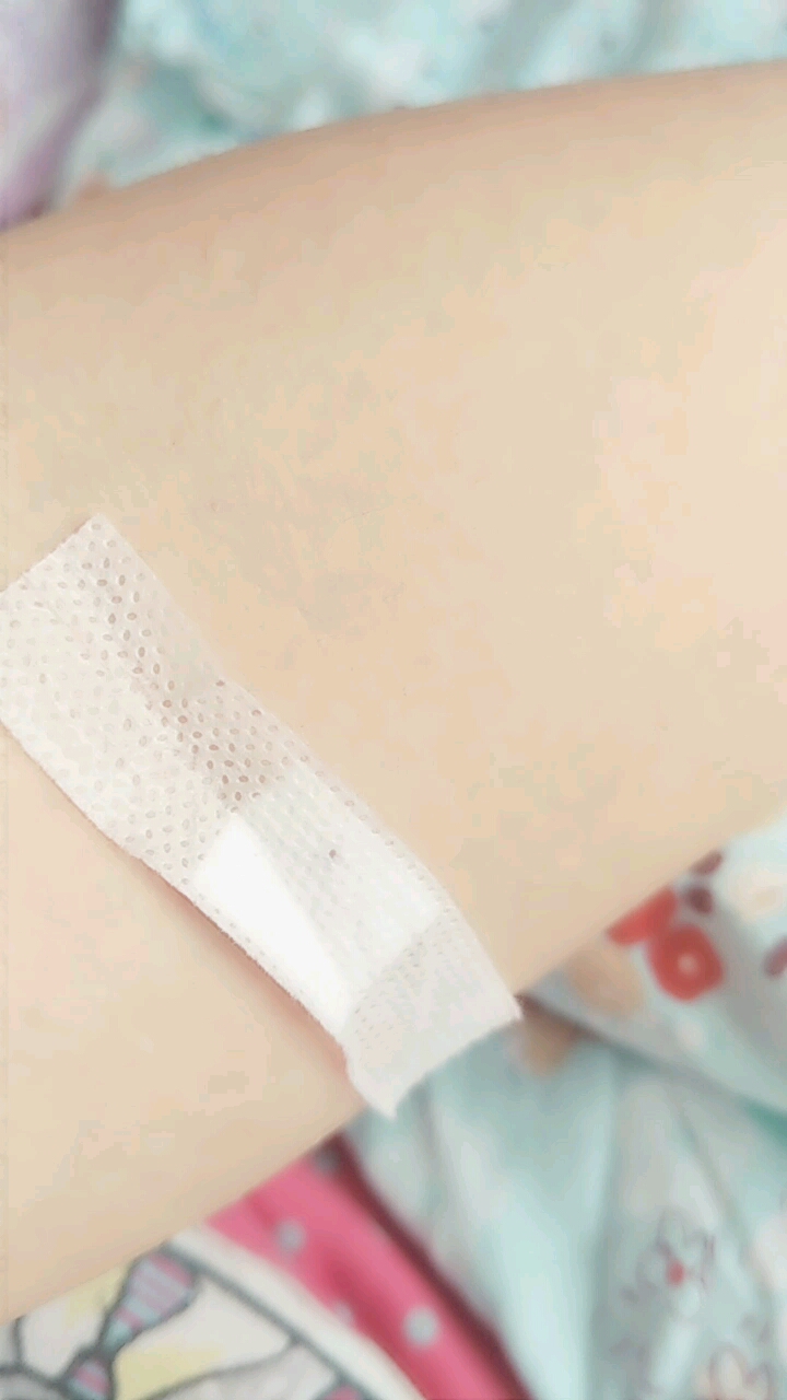 如果你在医院不小心发生针刺伤一定要即使处理不然后果难以想象