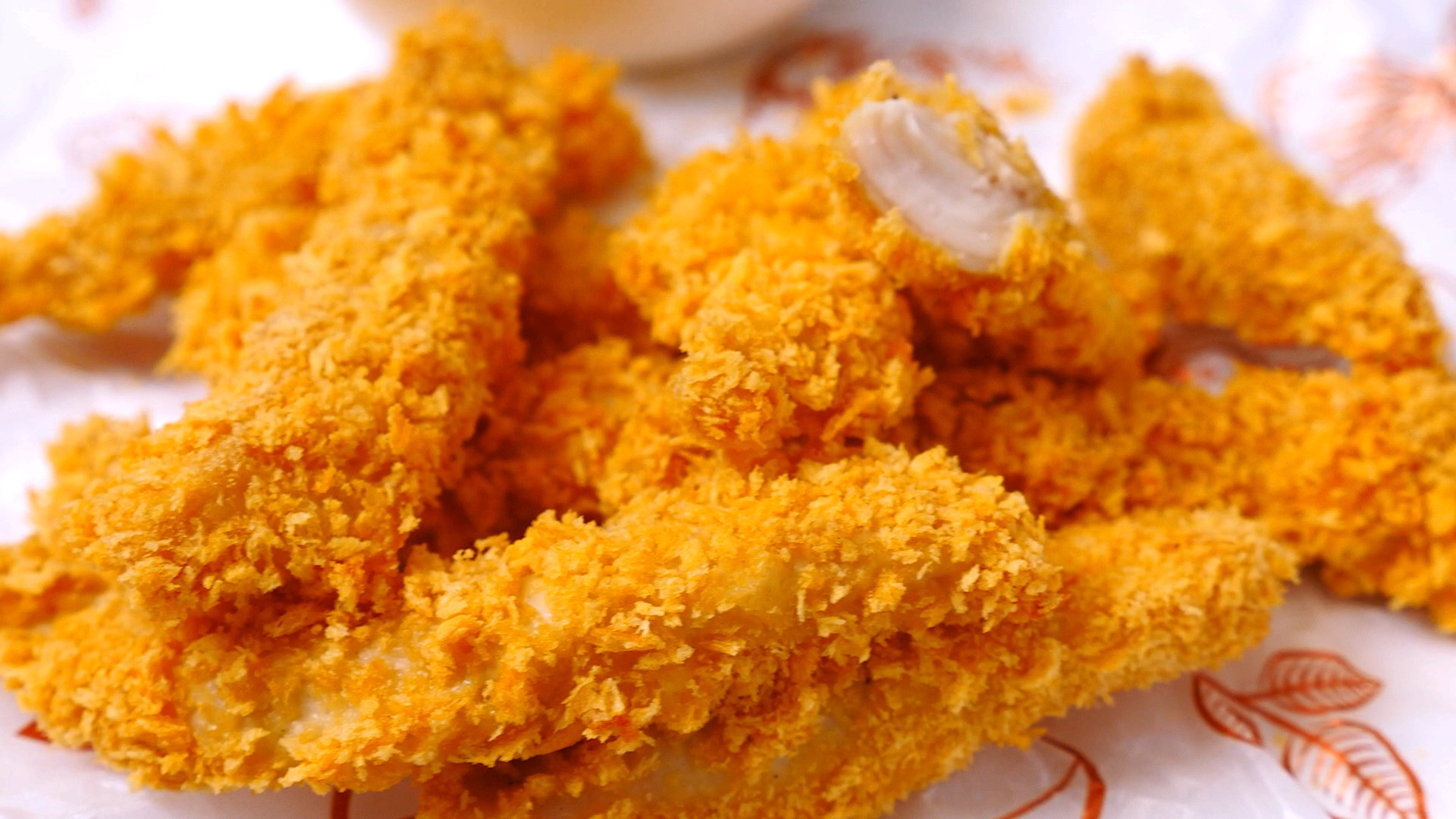 #自制美食#外面的炸鸡吃着腻 那就做个无油版本的鸡柳。