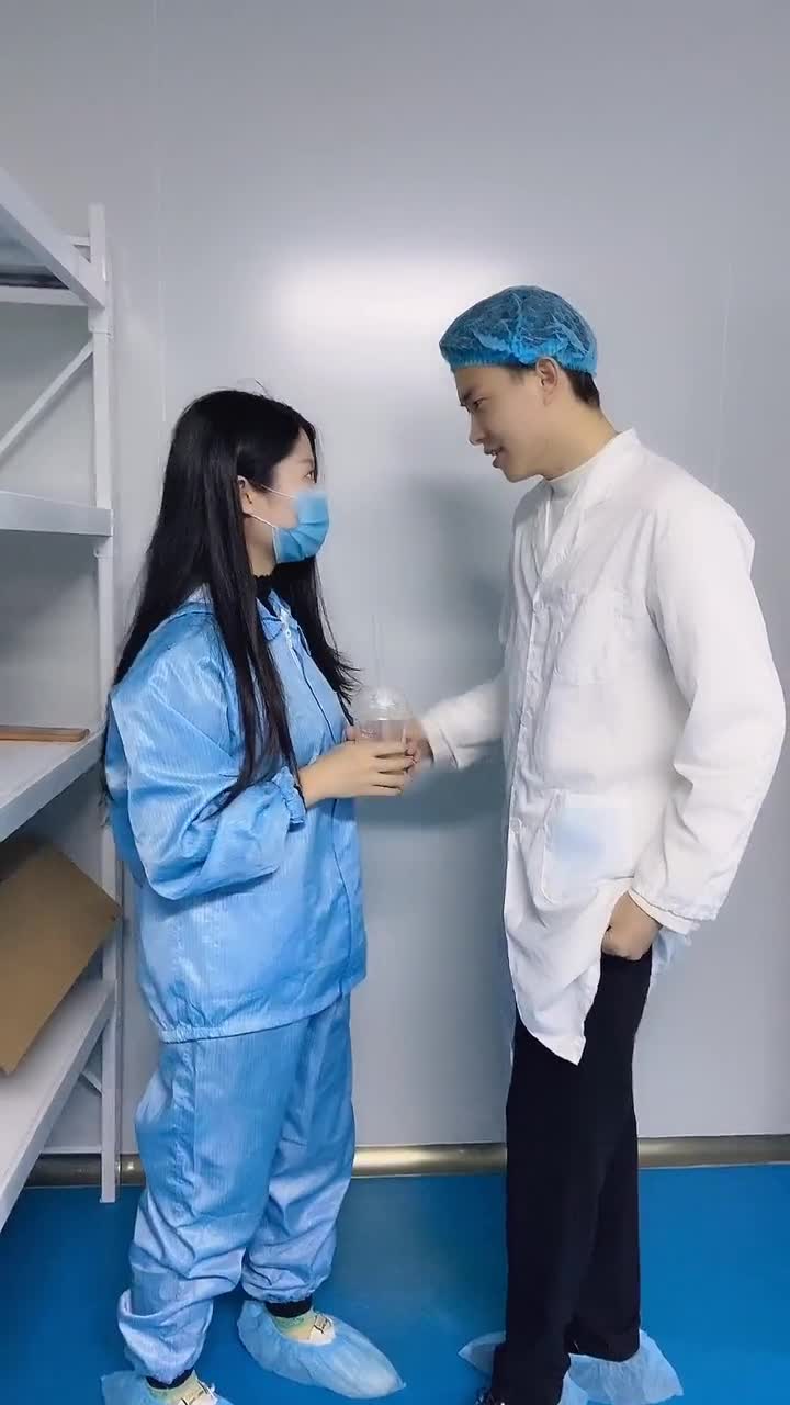 这杯是我喝过最甜的奶茶!喝完这杯奶茶顿时好想壁咚她,你们想看我壁咚她吗?想看我现场壁咚她的