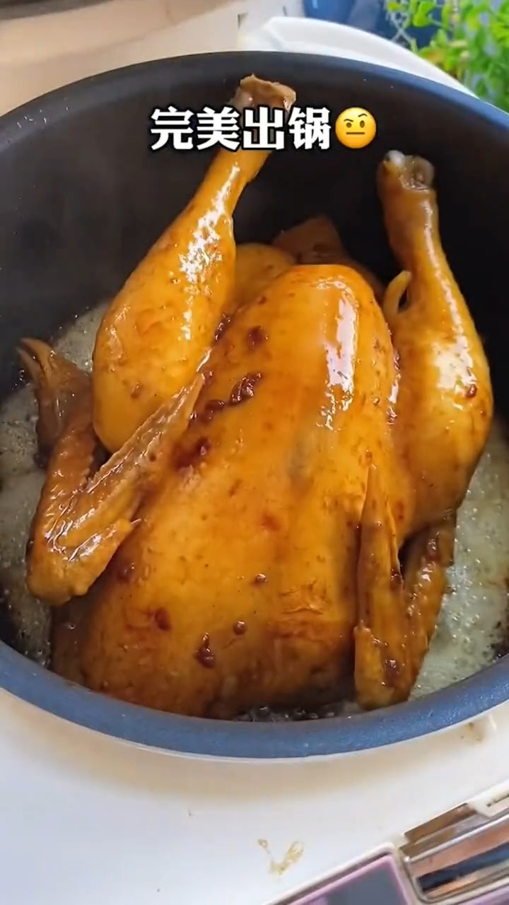 家里有电饭锅就能做的奥尔良烤鸡,做法简单又好吃,美食