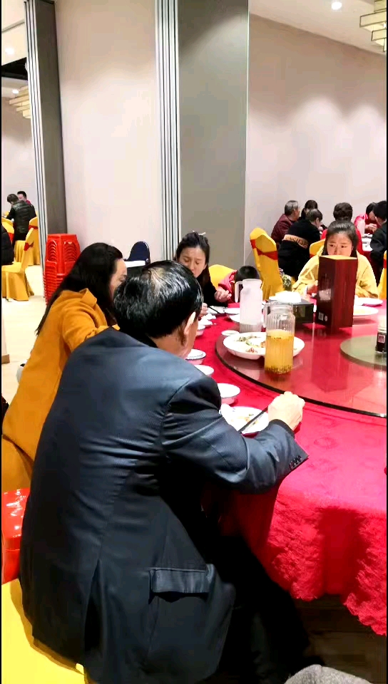 小侄女满月