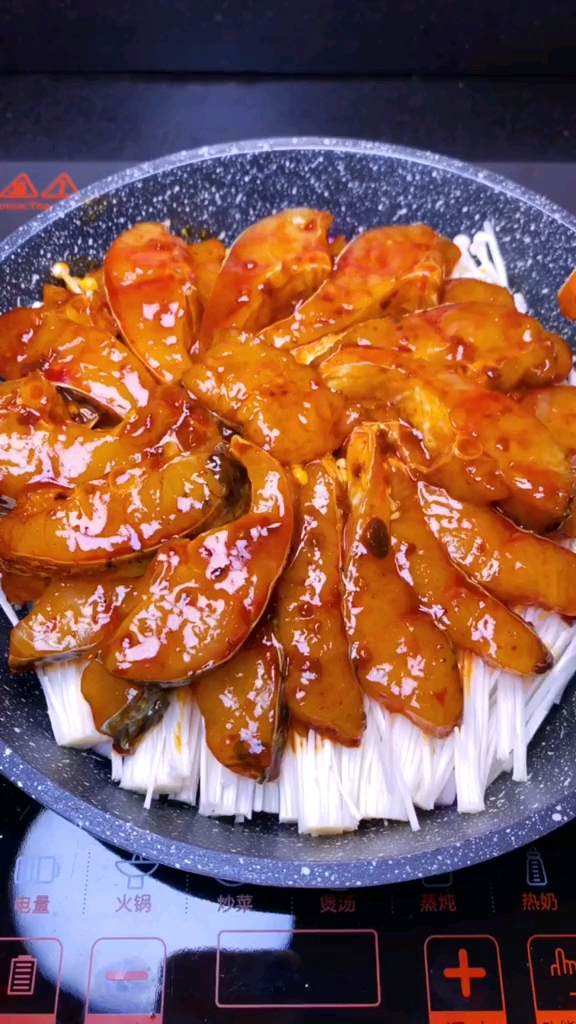 #快要憋疯的你#这样做的草鱼,鲜嫩又入味,简单没有腥味哦