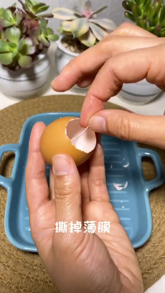 今天为他做了鸡蛋的新吃法,鱼子酱蒸蛋。是你露一手的时候了美食趣味计划,