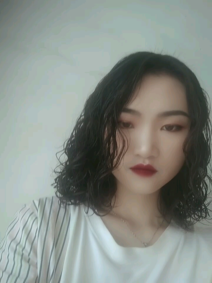 #表情大比拼#鱼头汤就是鱼头煲的汤