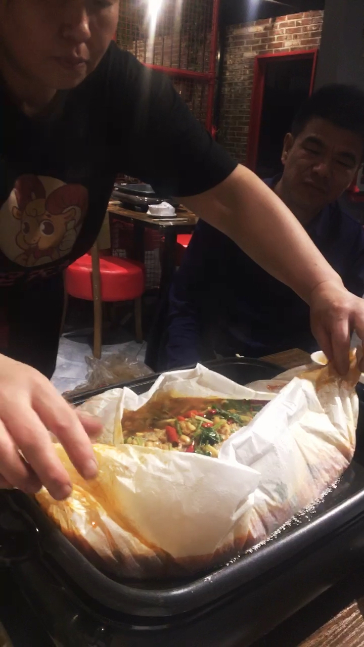 纸包鱼