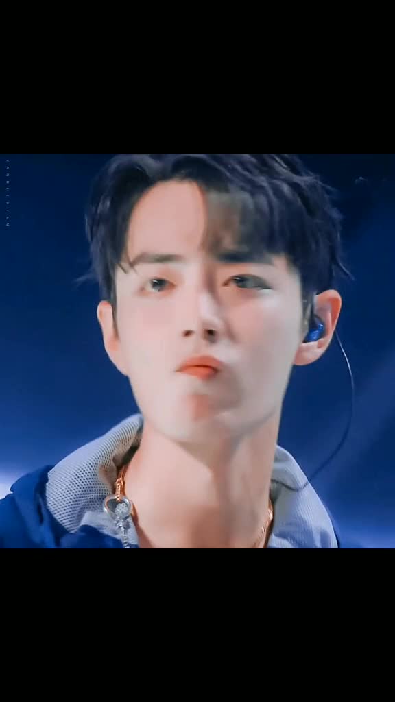 如果不是肖战我就不会小喜欢红色如果不是肖战我就不会吃原味薯片一切都是因为肖战