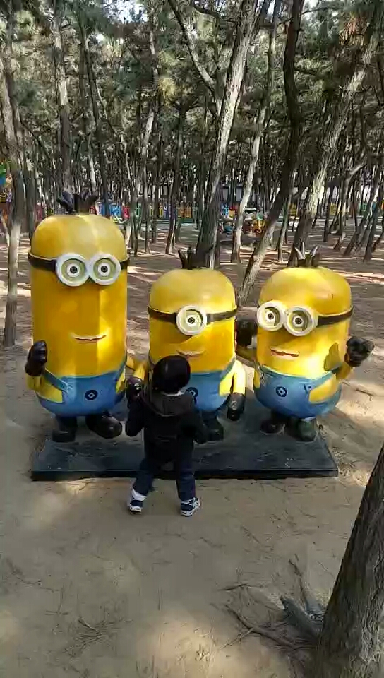 这个小黄人怎么一个眼
