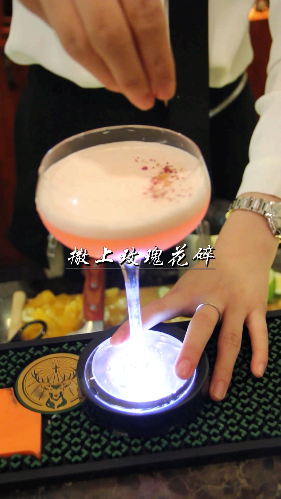 #调酒师#一款女生专属的鸡尾酒