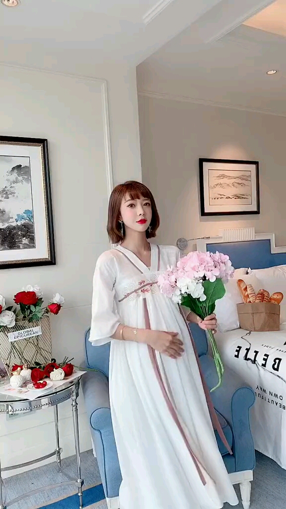 怎么感觉刘海变短了呢孕妇也能穿汉服