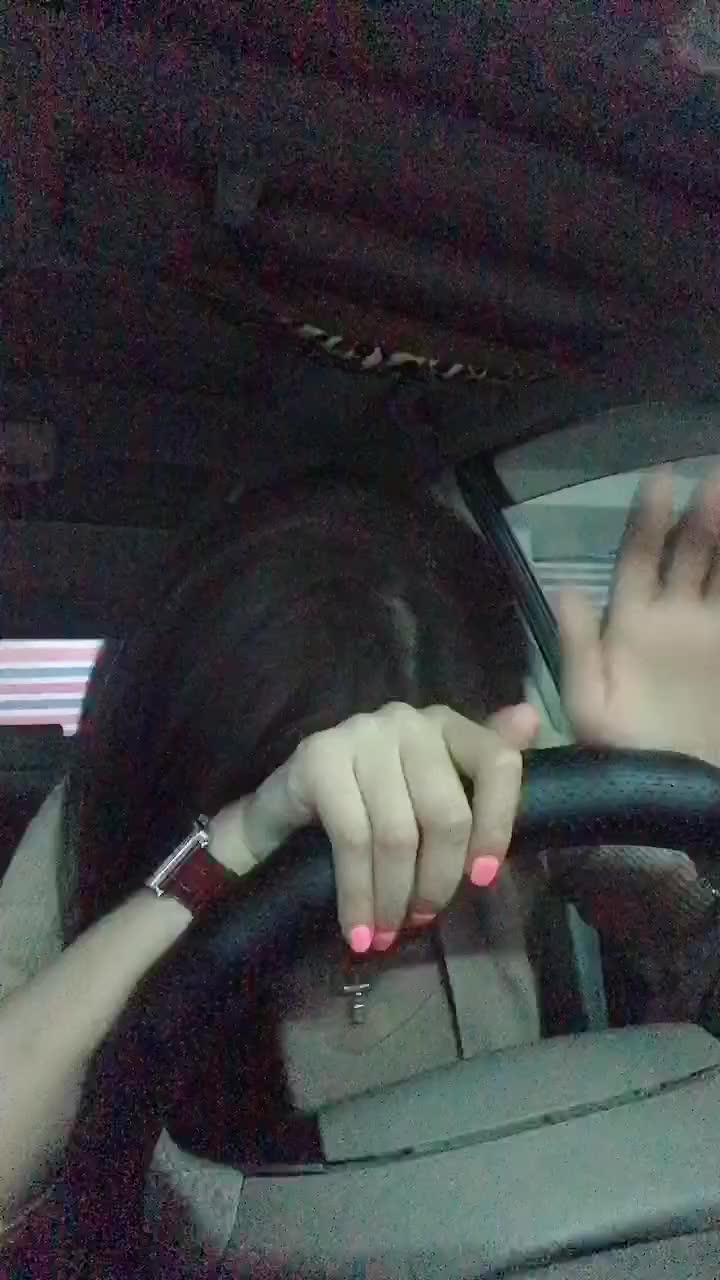 好想吃火鍋好想泡溫泉.可是我沒有時間.也沒有錢