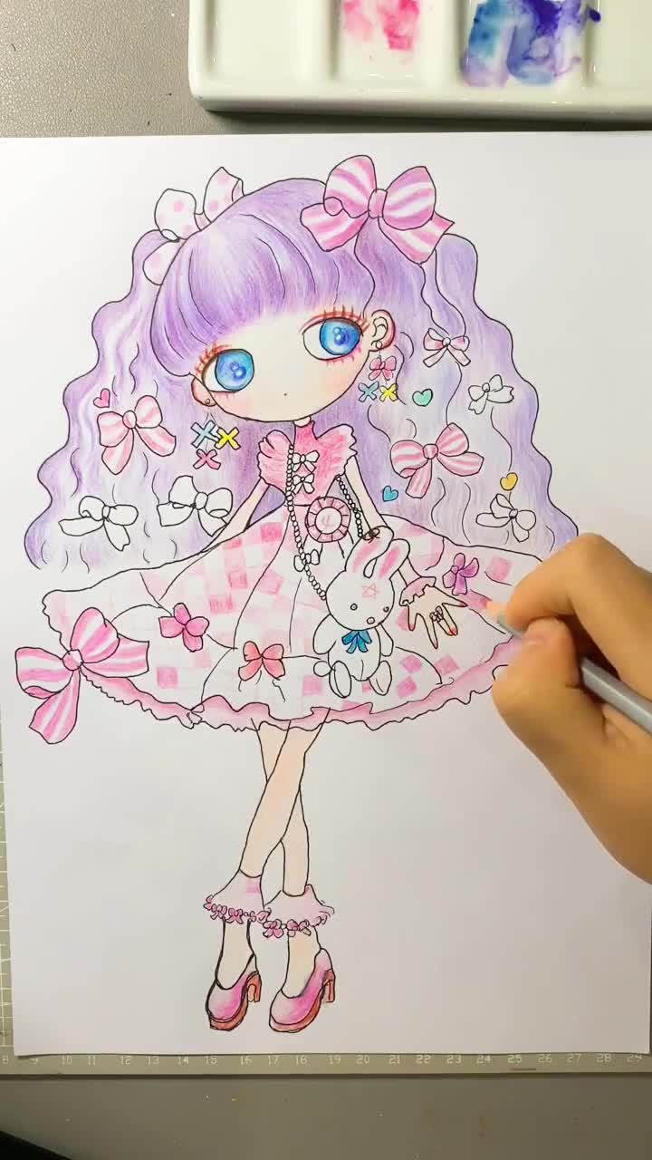卡通动漫人物绘少儿美术少女