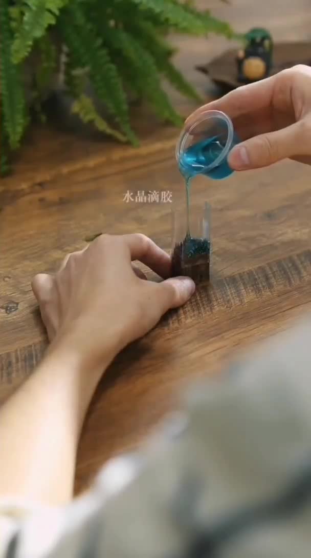 鲸鱼尾吊坠!