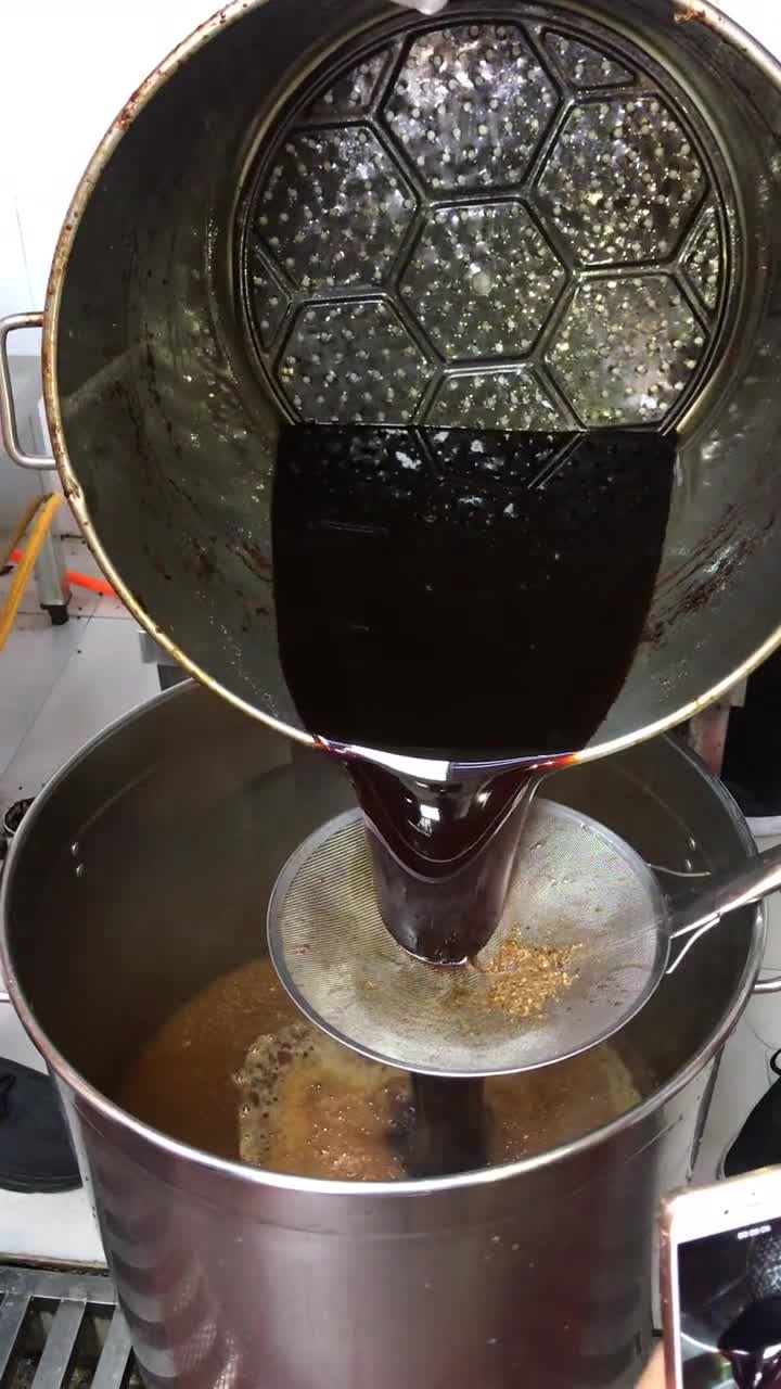 卤肉好不好全靠这锅卤水!百年老卤