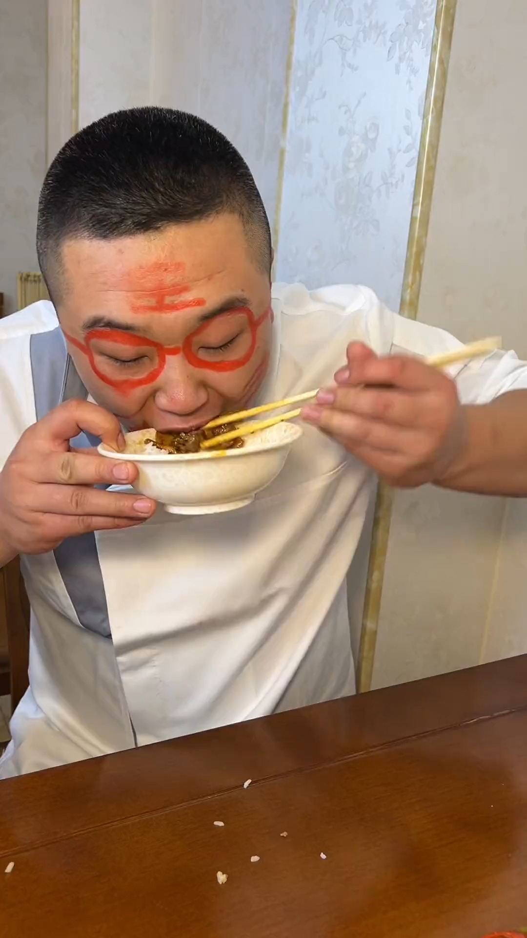#美食记#今天老大不在家整个杏鲍菇烧牛肉，这画的还怪好看的
