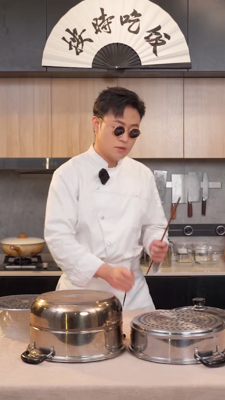 不用烤箱,只用一个锅轻松制作每日早餐!花生蒸蛋糕～