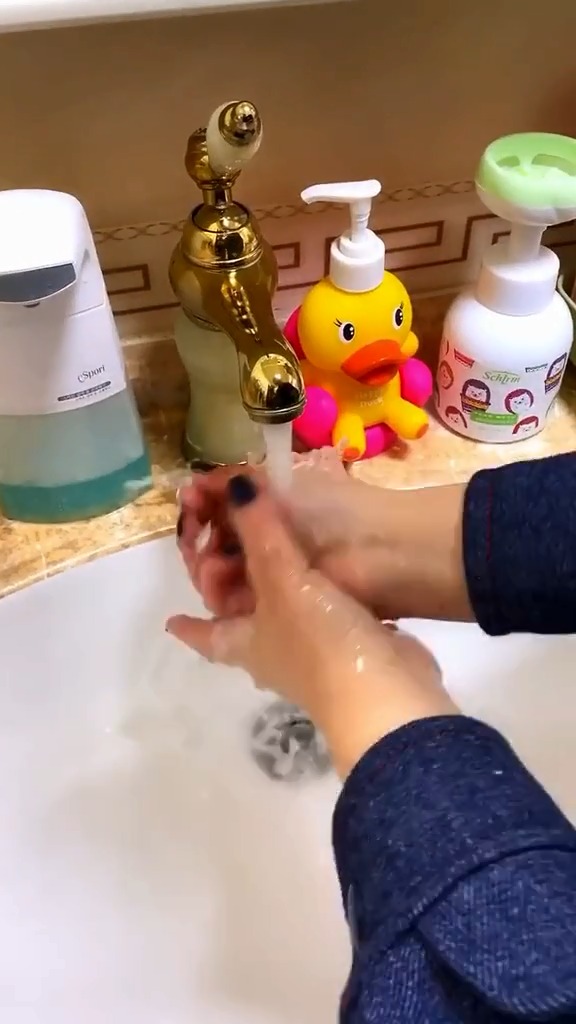 _可爱的挂式擦手巾,超萌小企鹅造型,加厚吸