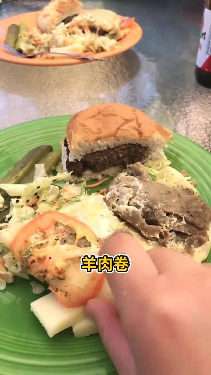 美国人午餐必不可少的美食,好吃是好吃,但是一点油水都没有!