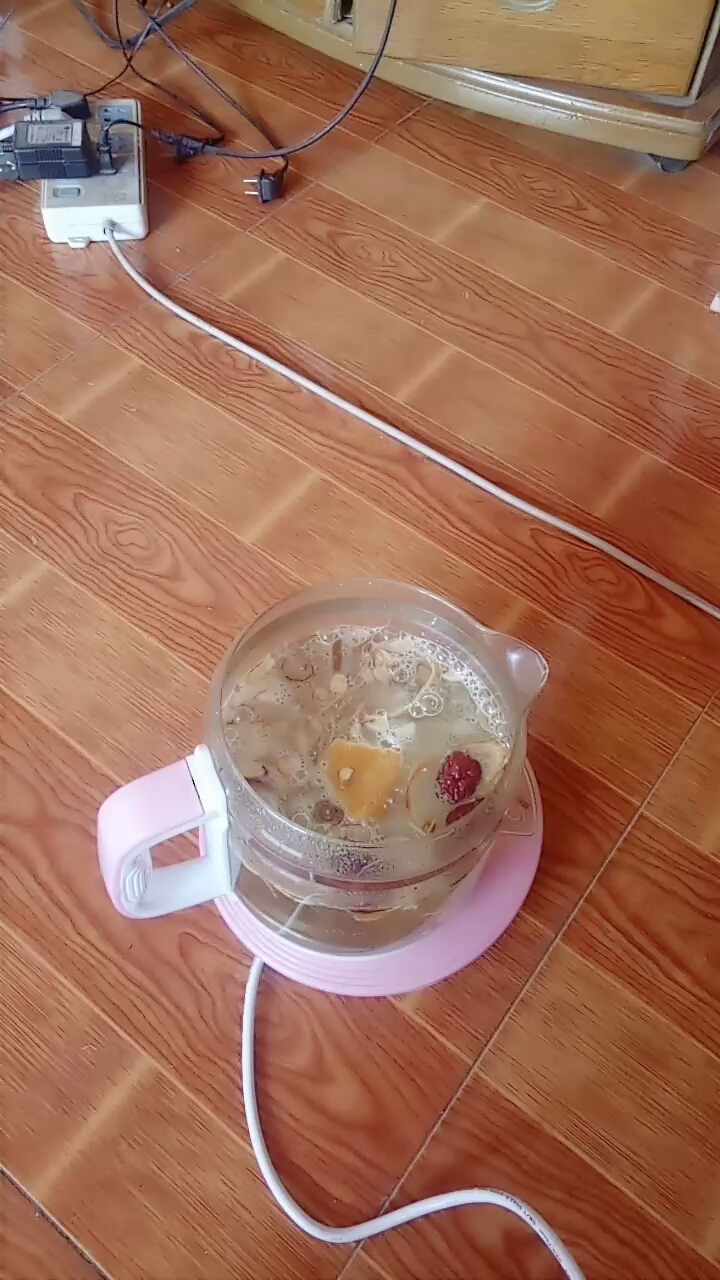 黄芪西洋参大枣煮水