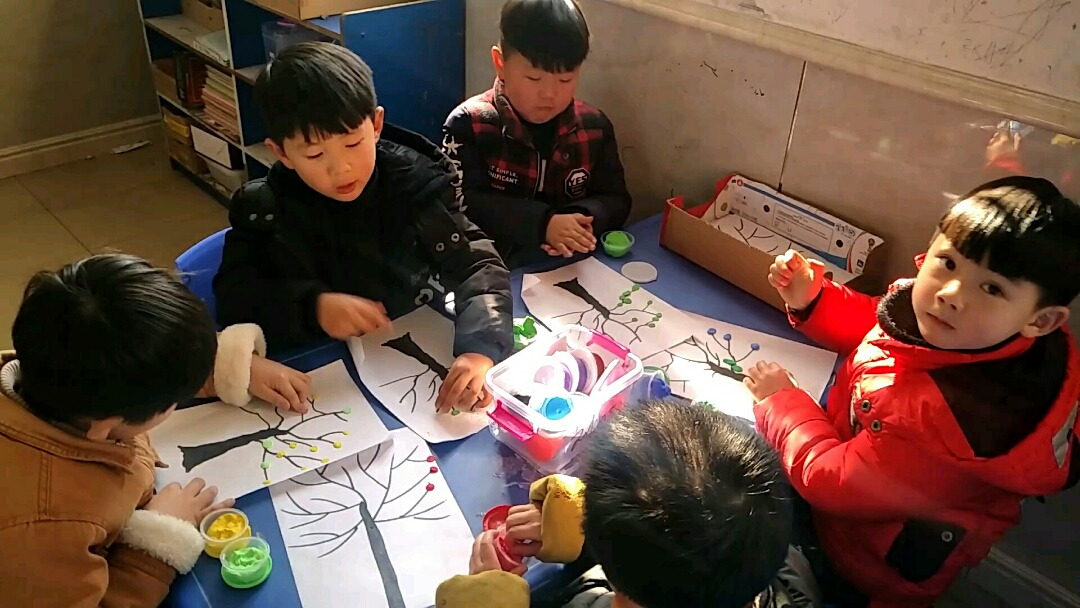 孩子们最喜欢玩的超轻粘土手工制作!