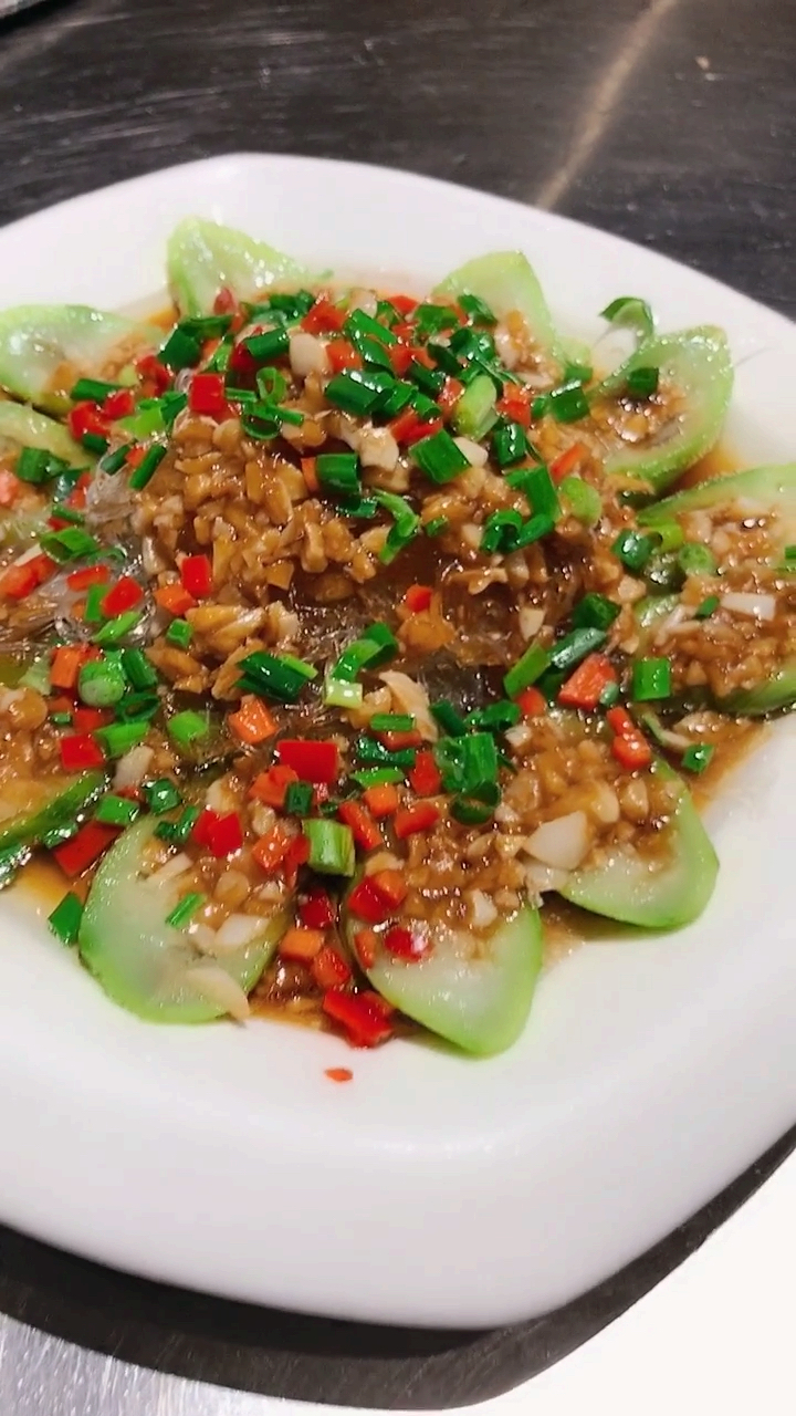 蒜蓉粉丝蒸丝瓜做法