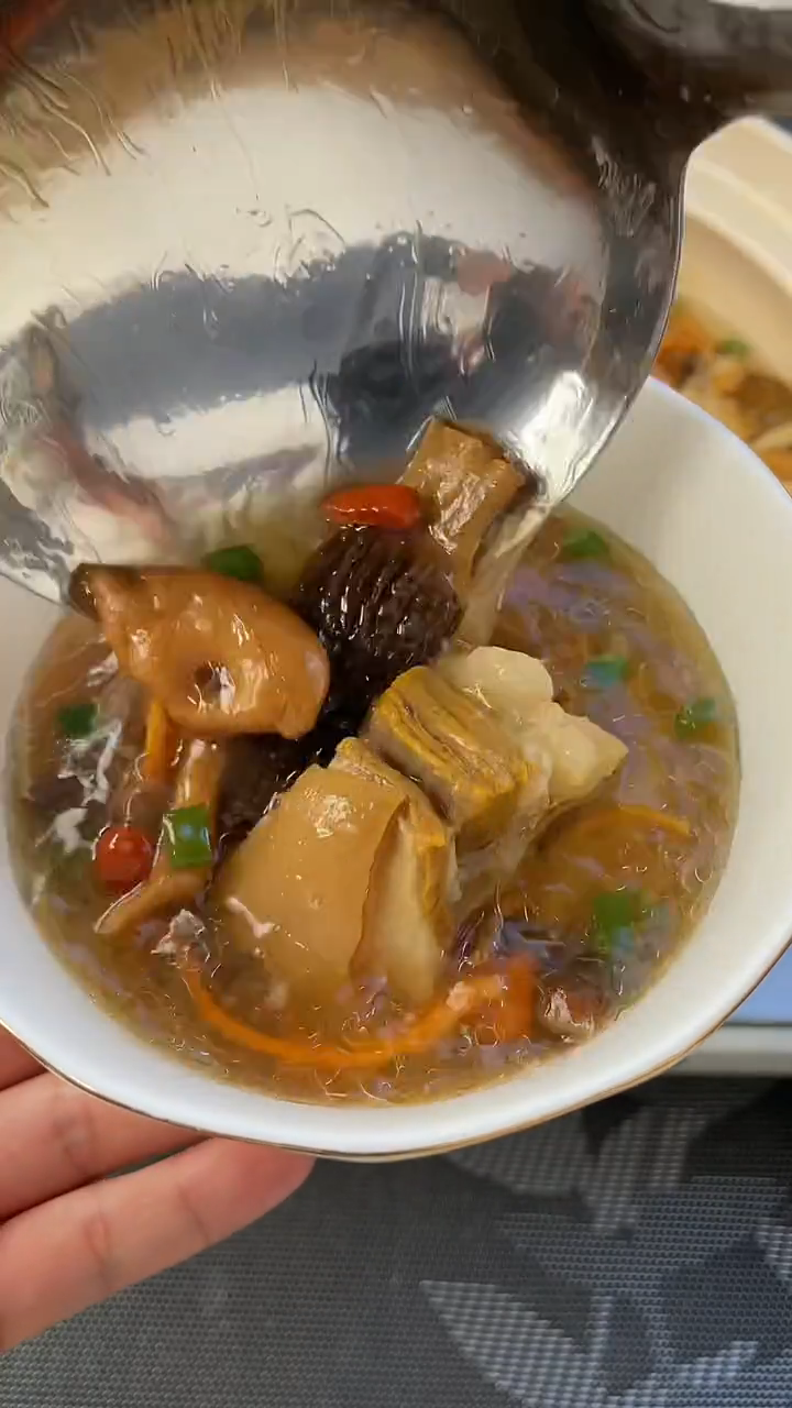 羊肉蘑菇汤怎么做好吃