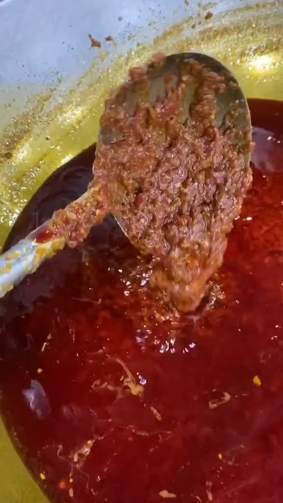 酱香饼,鸡蛋灌饼,手抓饼的酱料做法,大家可以缩小比例做一下,味道真的很好酱香饼美食小吃