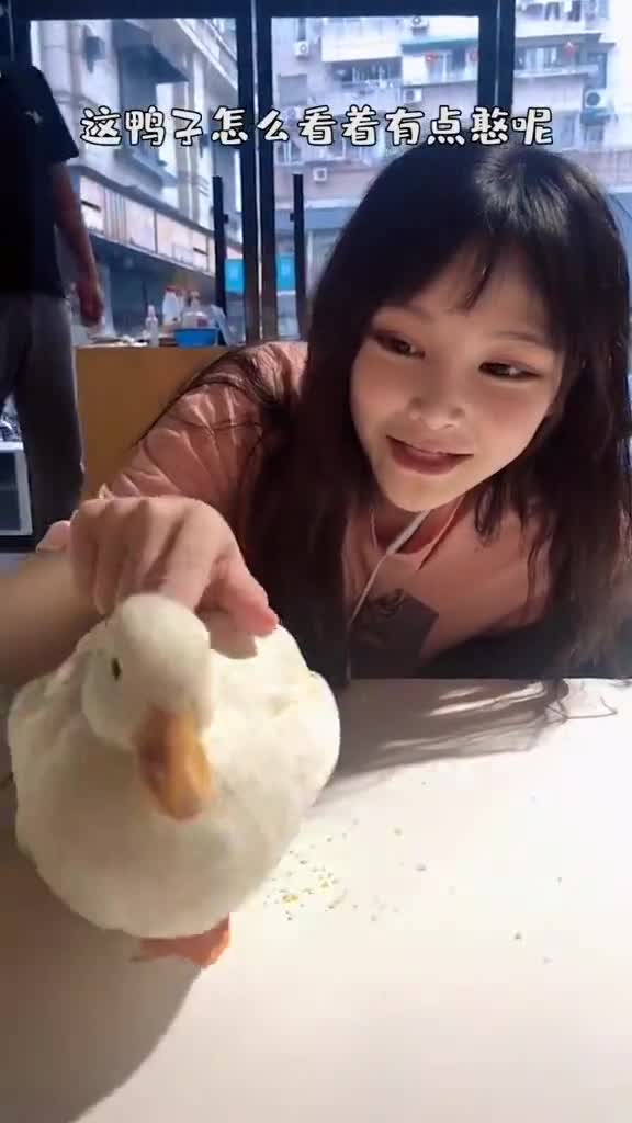 你们猜猜,撸鸭的时候,会拉屎吗